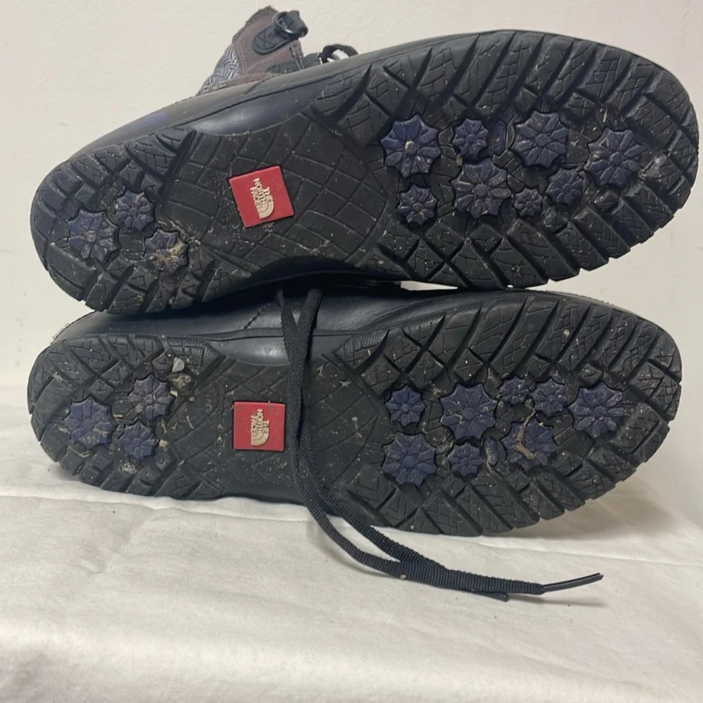 Women’s North Face winter boots - Picture 6 of 6